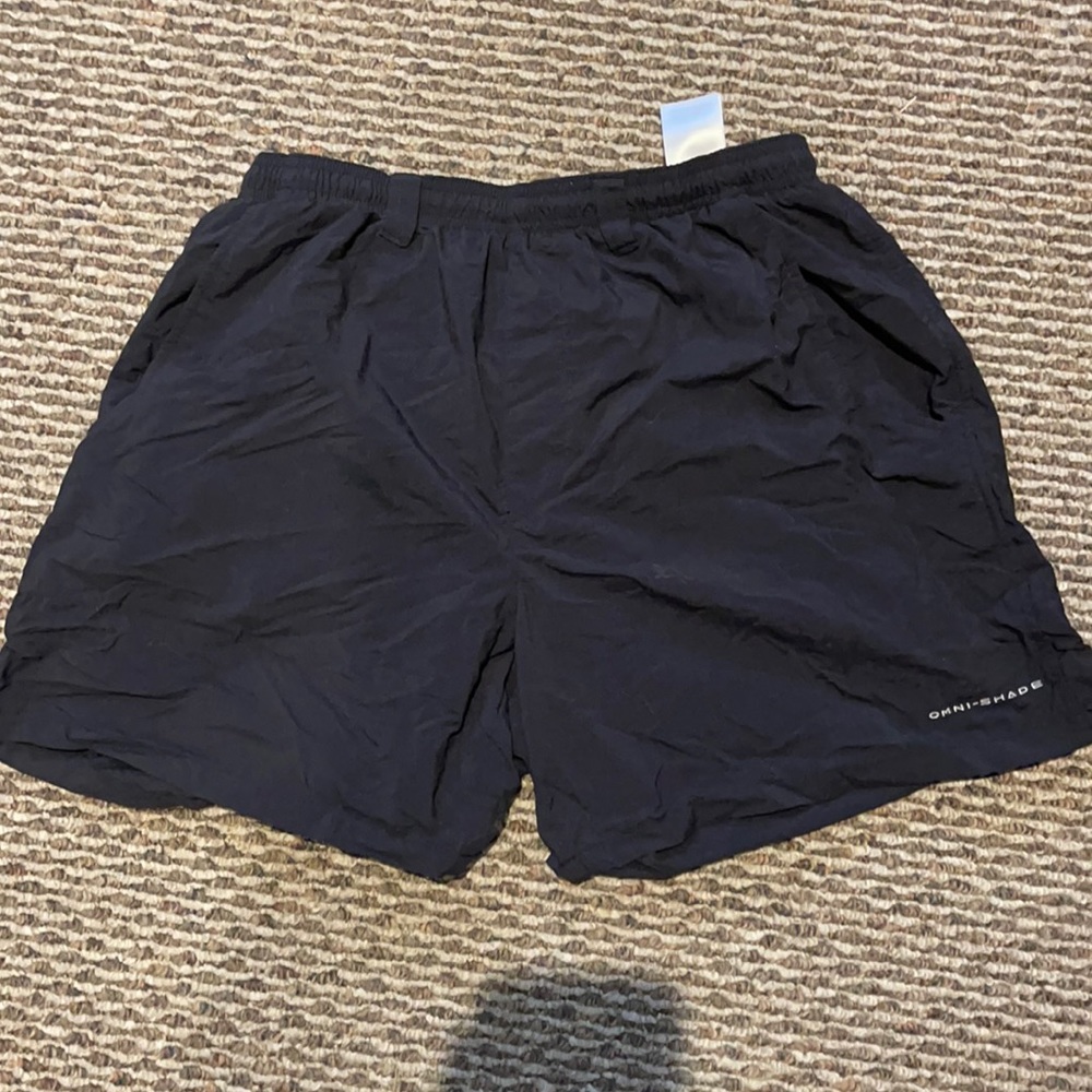 Columbia PFG shorts